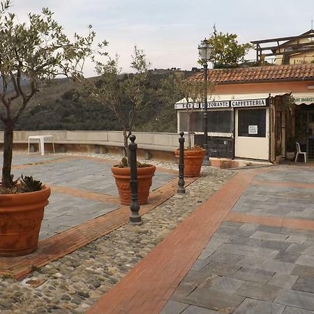Ca Delle Rondini Villa Civezza Dış mekan fotoğraf